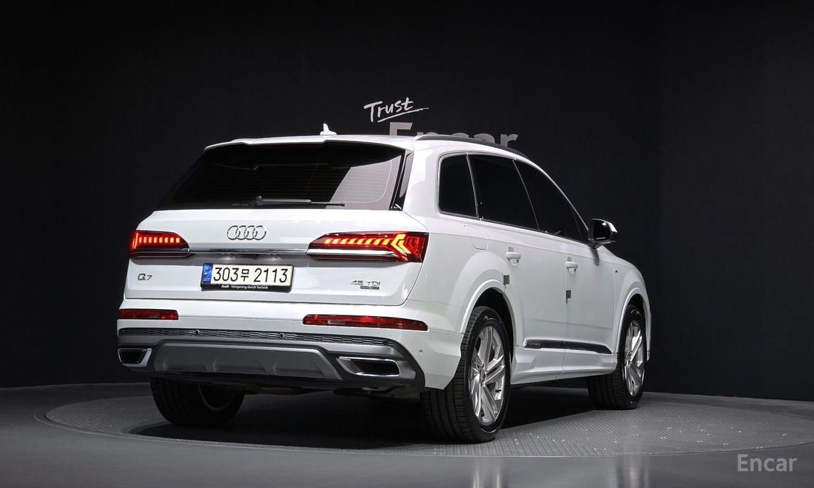 Audi Q7