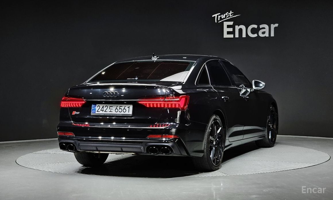  Audi S6