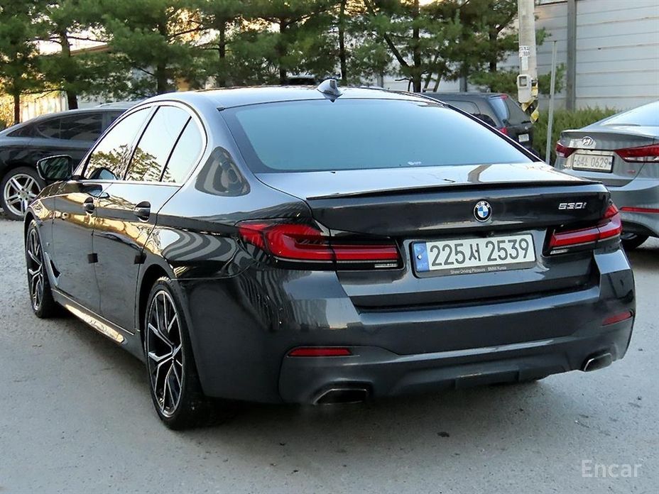  BMW 5-Series