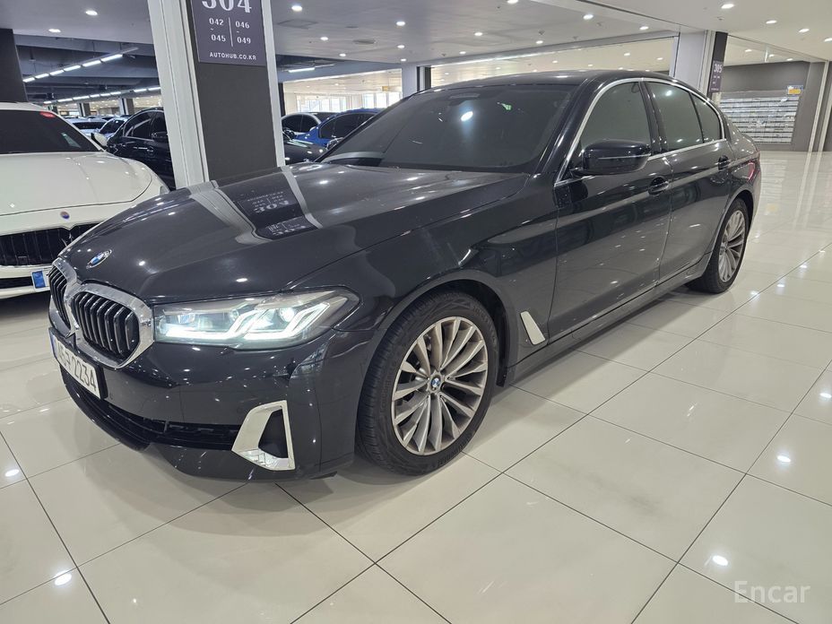  BMW 5-Series