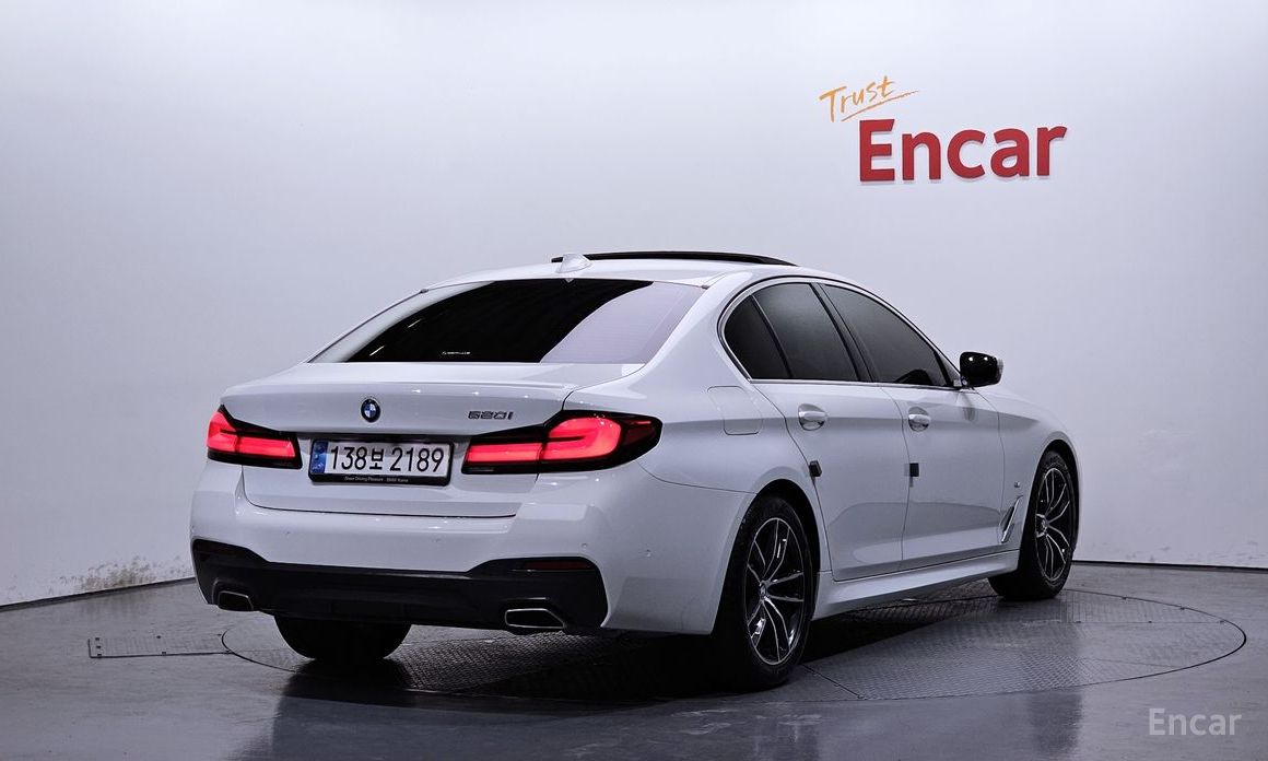  BMW 5-Series