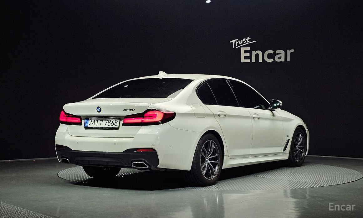  BMW 5-Series