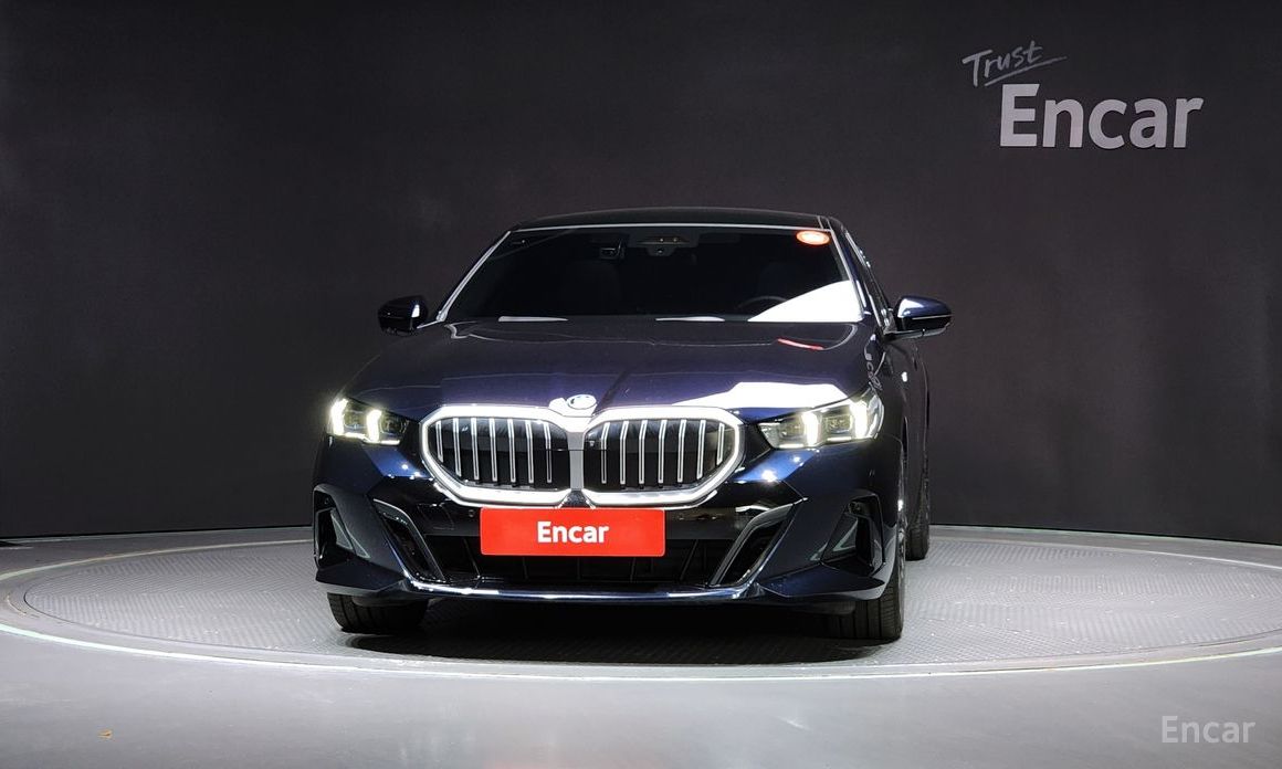  BMW 5-Series