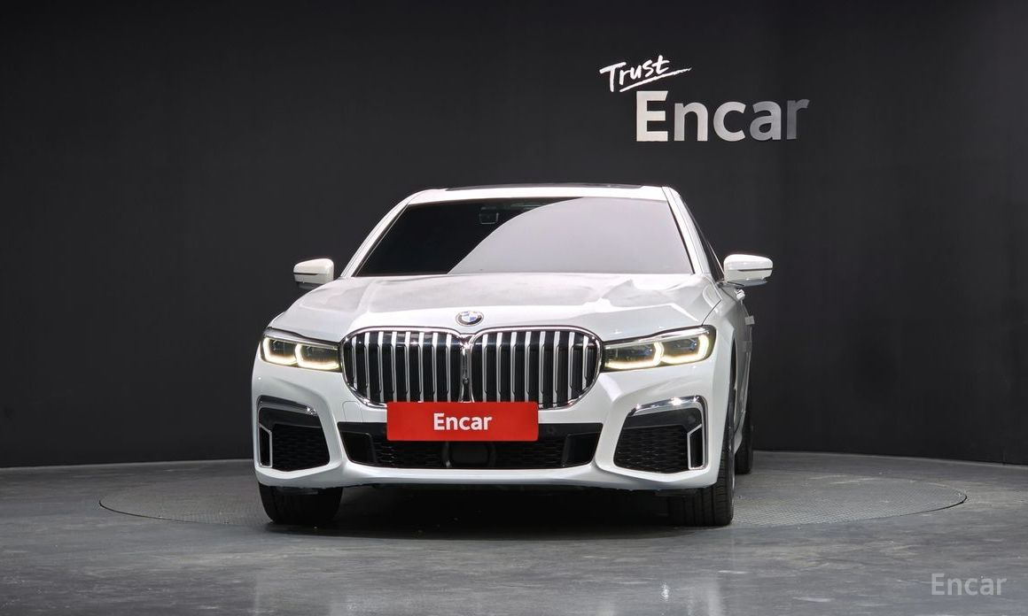  BMW 7-Series