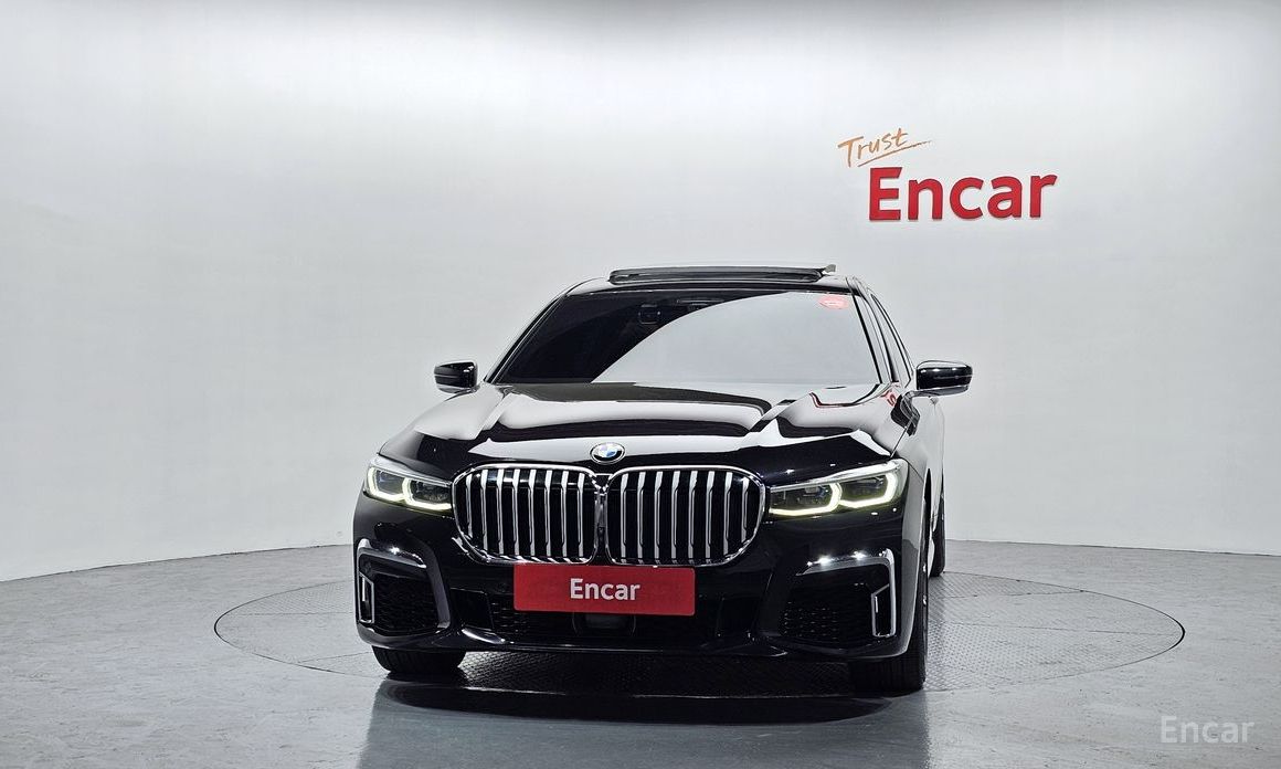  BMW 7-Series
