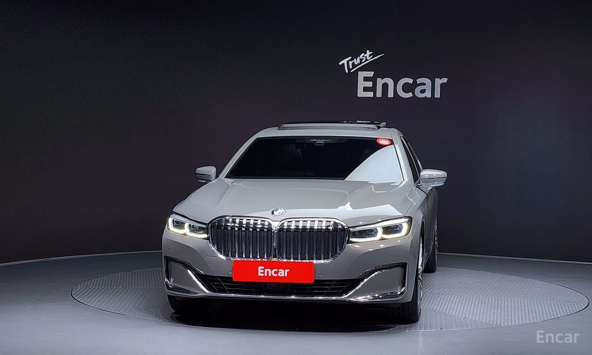  BMW 7-Series