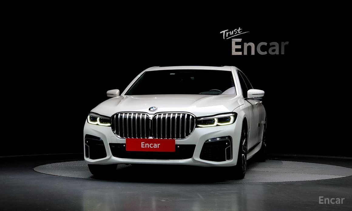  BMW 7-Series