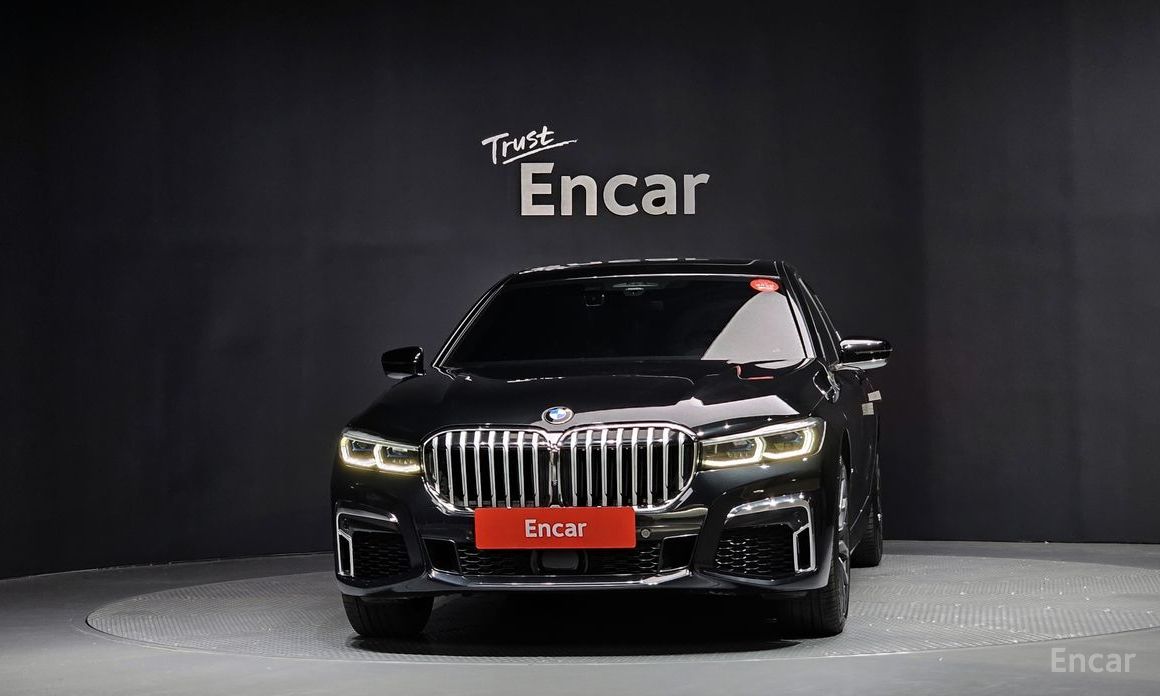  BMW 7-Series