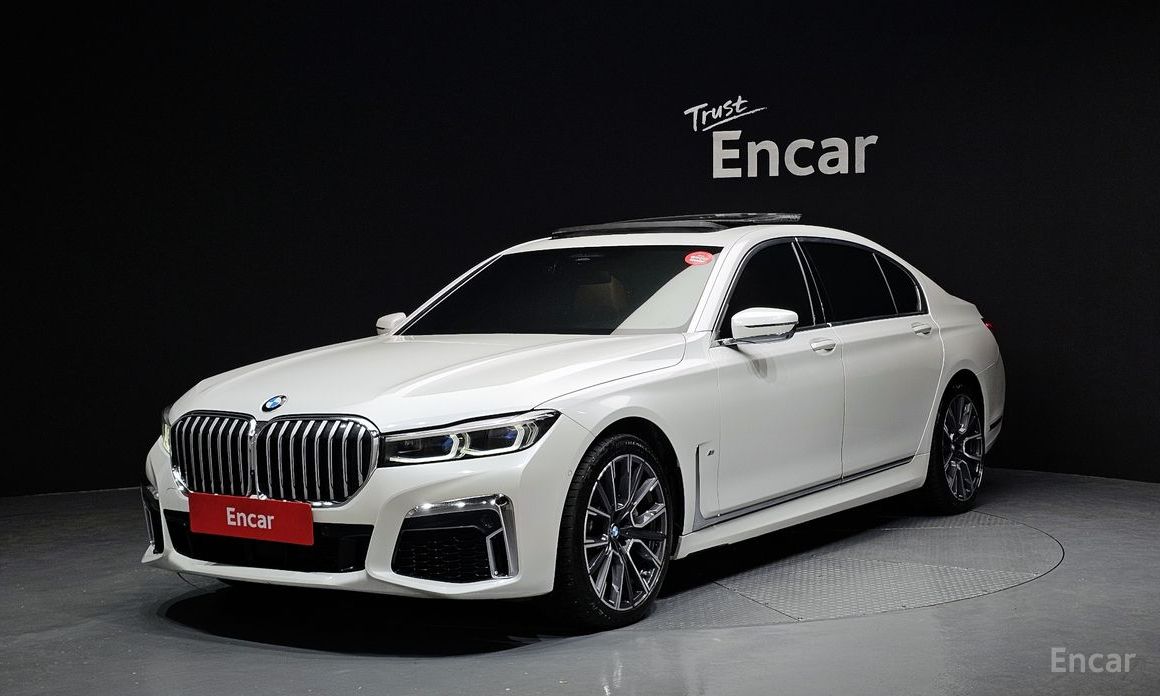  BMW 7-Series