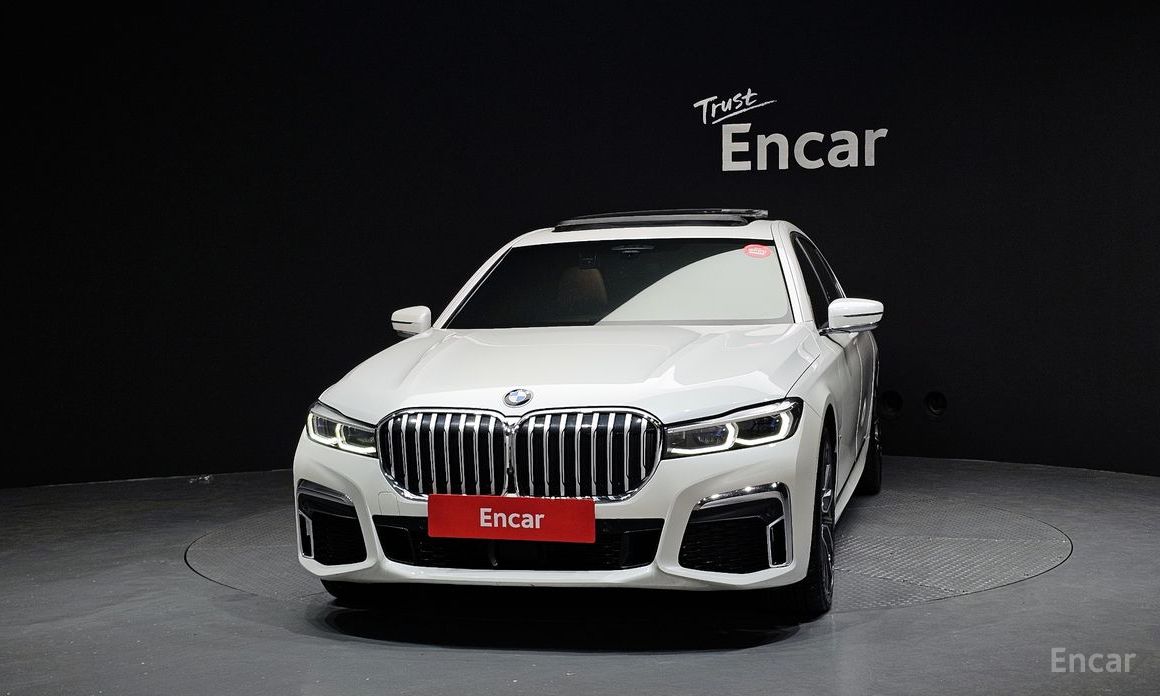  BMW 7-Series