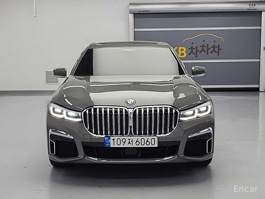  BMW 7-Series