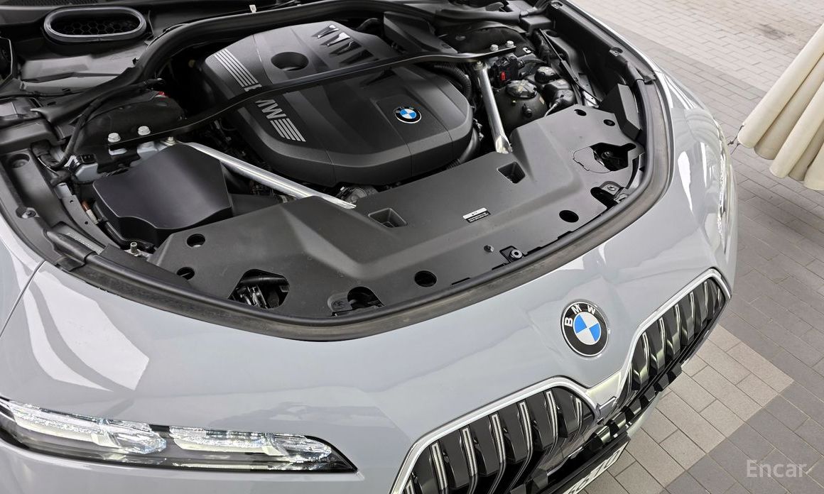  BMW 7-Series