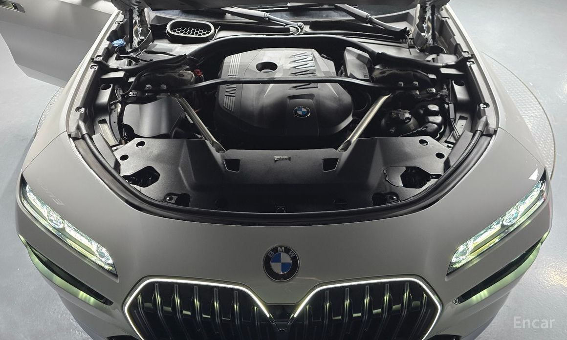  BMW 7-Series