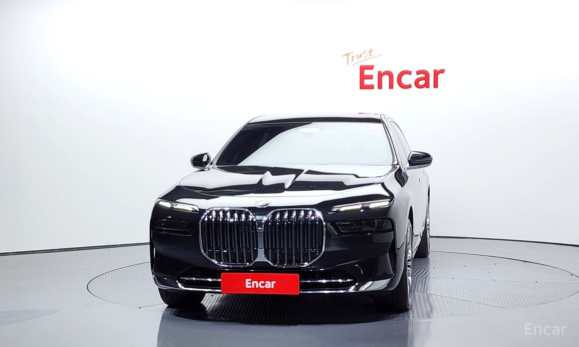  BMW 7-Series