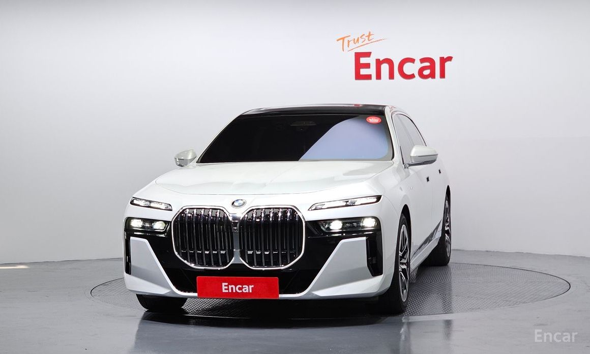  BMW 7-Series