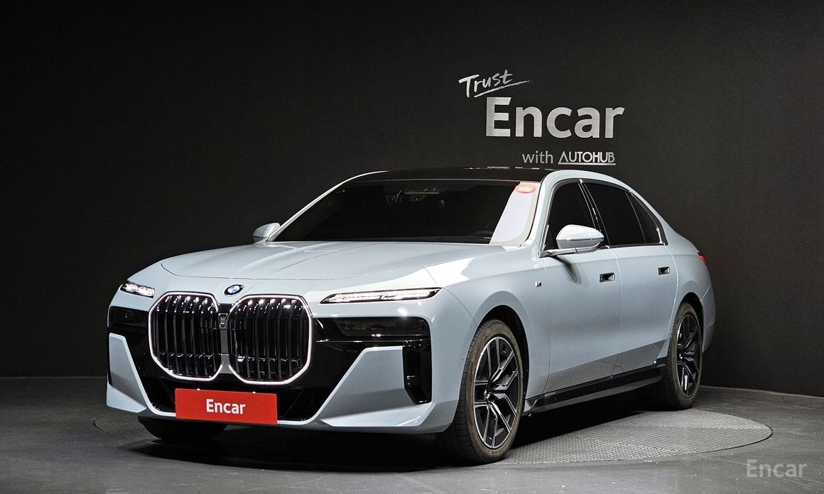  BMW 7-Series