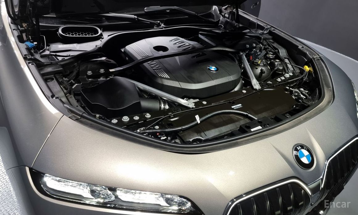  BMW 7-Series