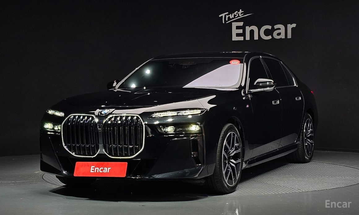  BMW 7-Series
