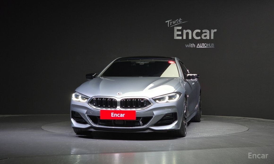  BMW 8-Series