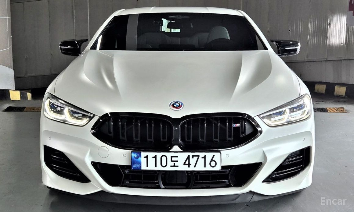  BMW 8-Series