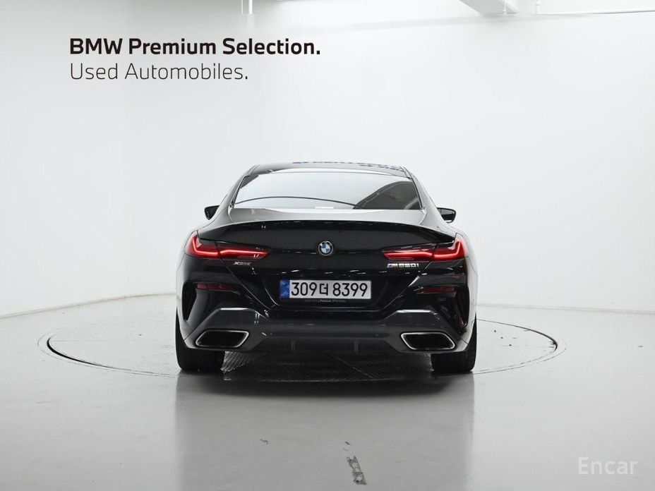  BMW 8-Series