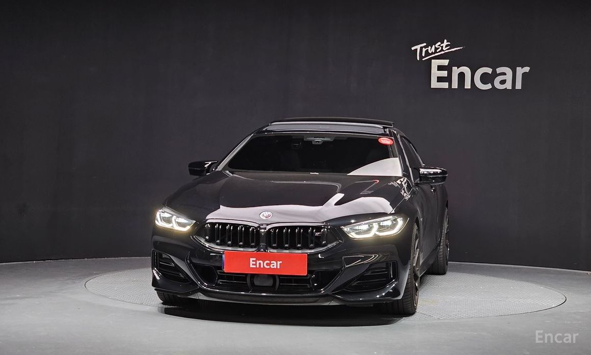  BMW 8-Series