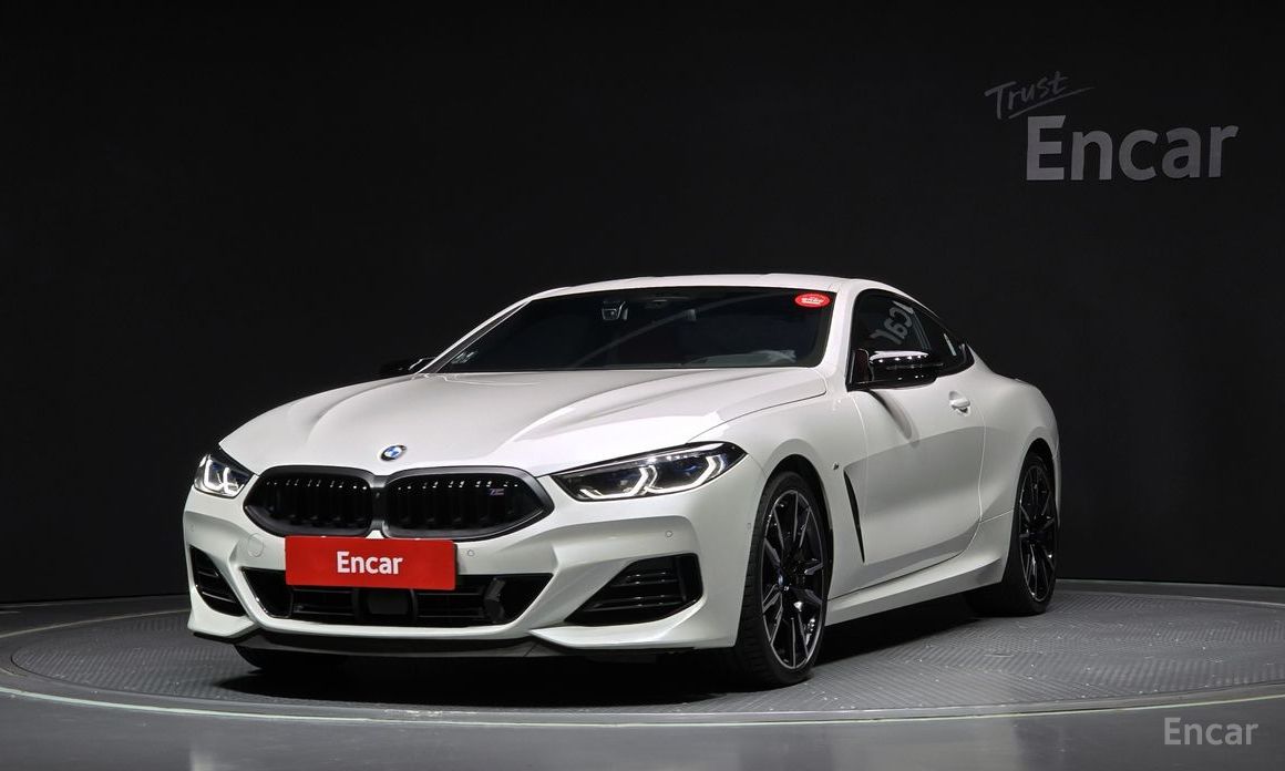  BMW 8-Series