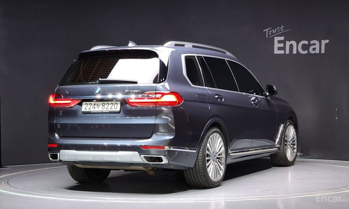  BMW X7