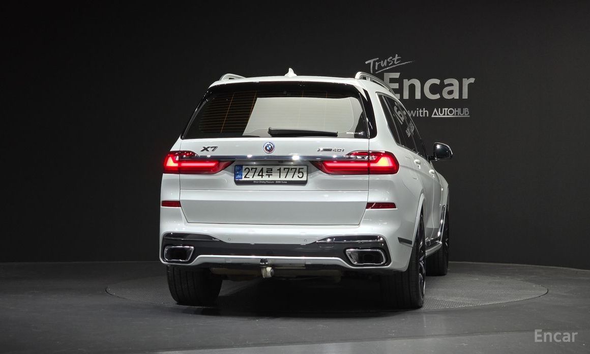  BMW X7