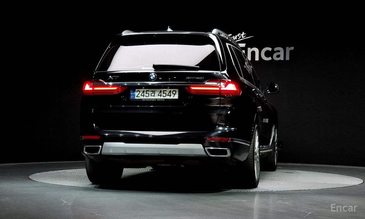  BMW X7