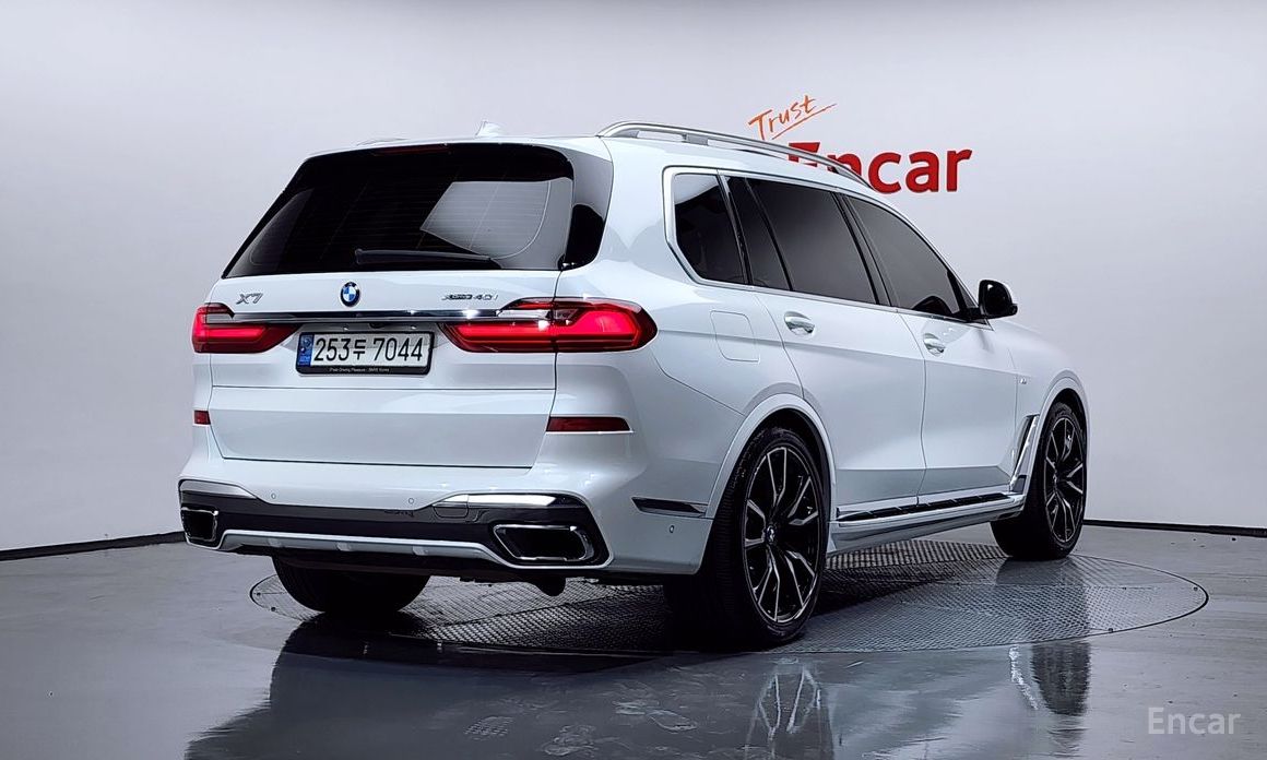  BMW X7