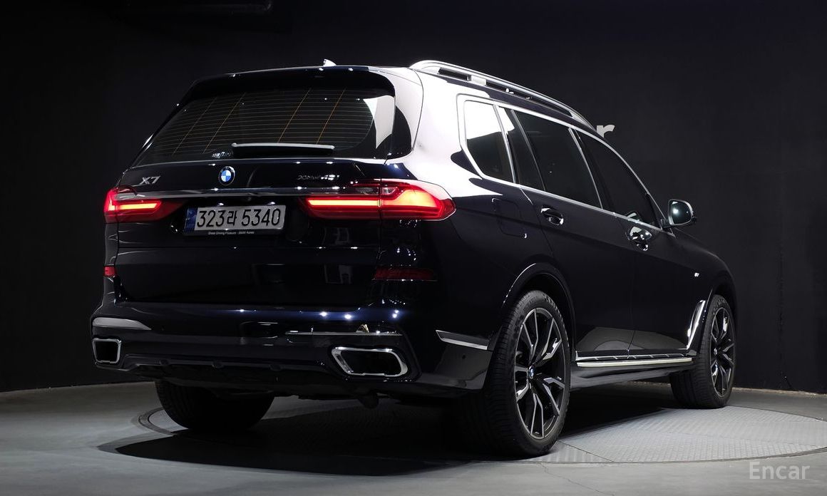  BMW X7