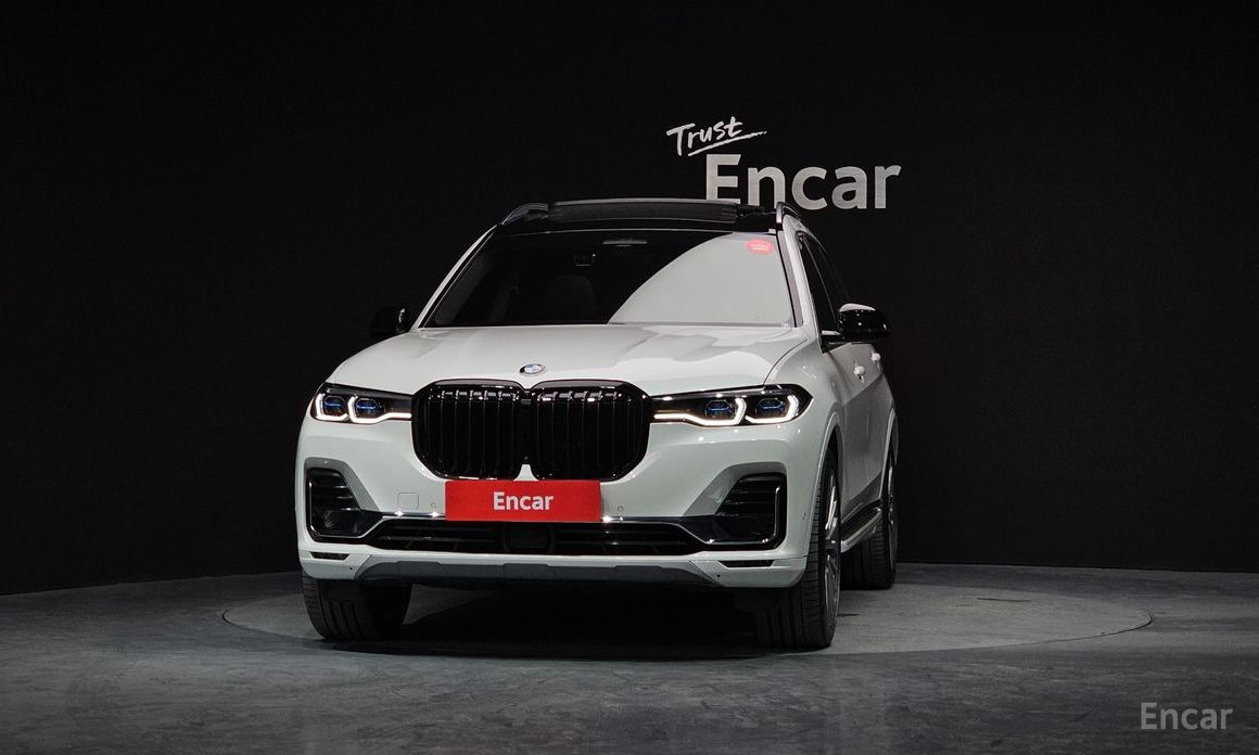  BMW X7