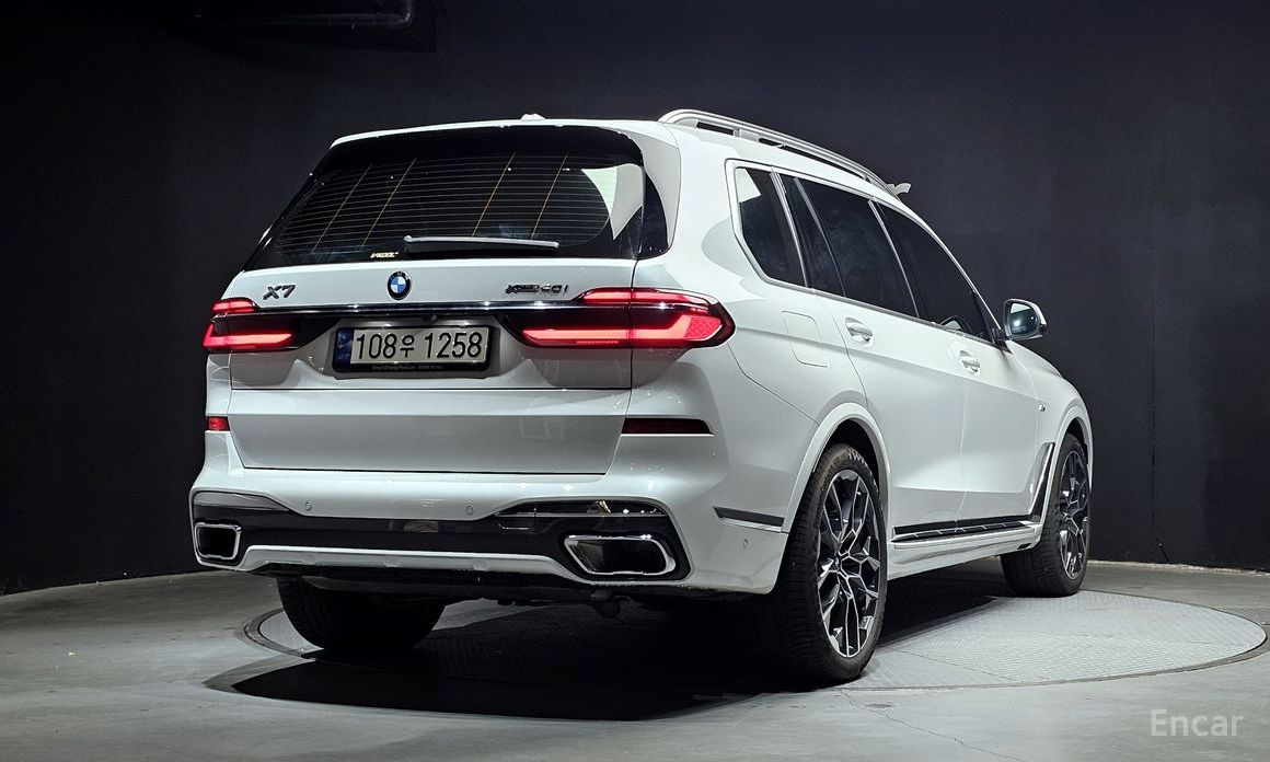  BMW X7