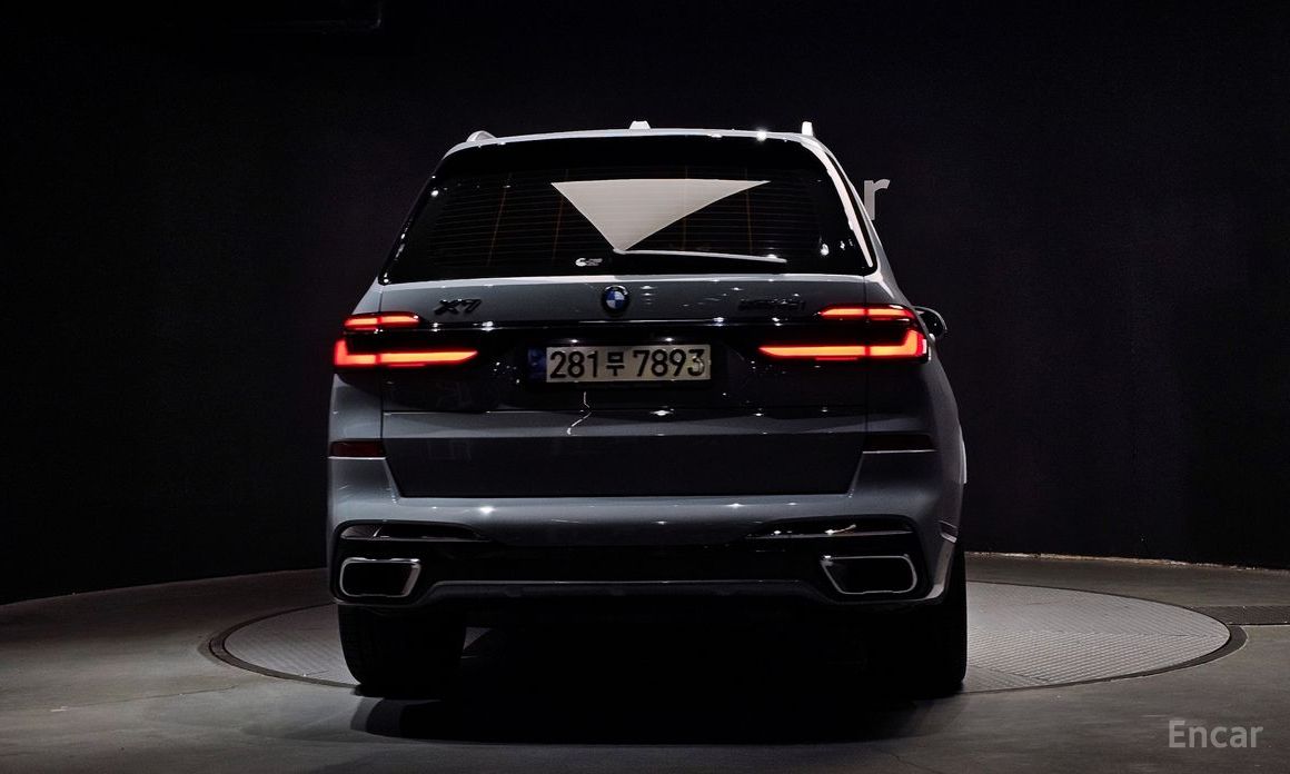  BMW X7