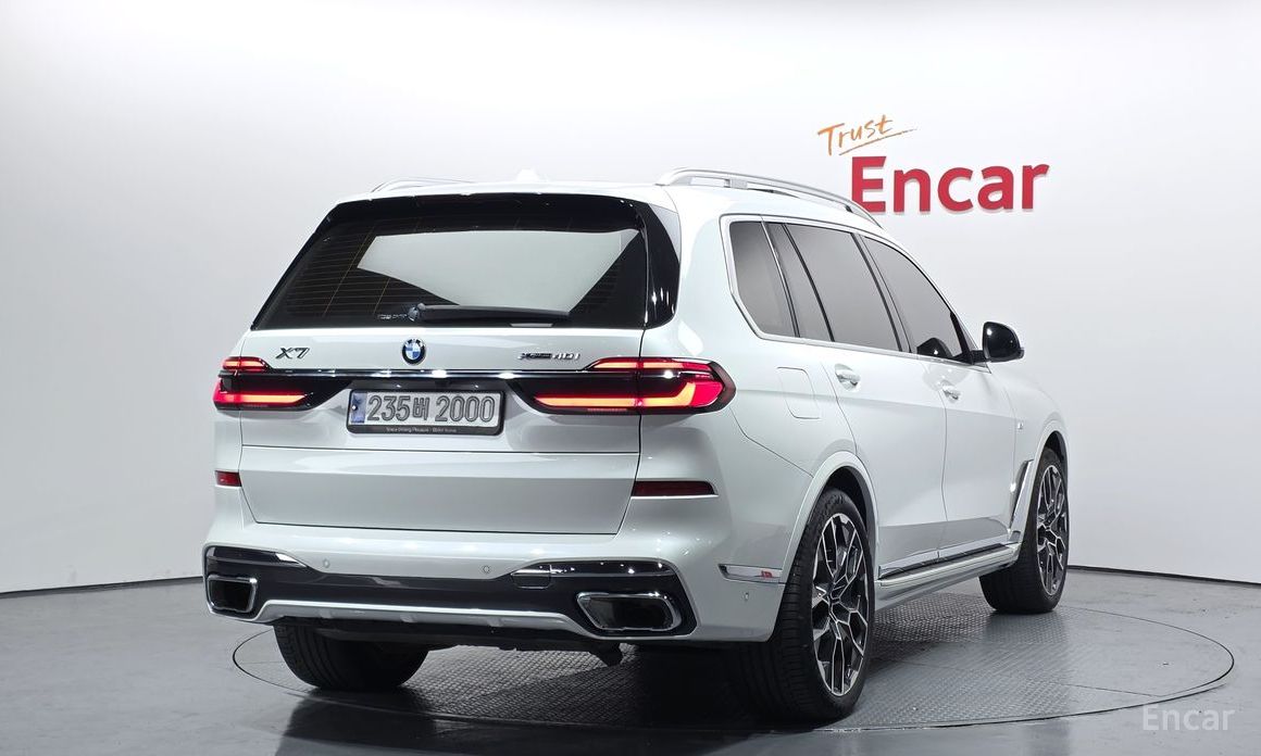  BMW X7