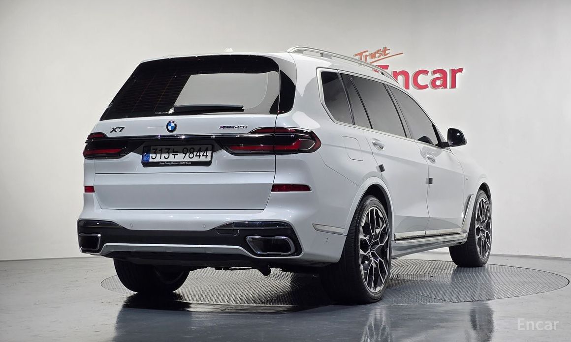  BMW X7