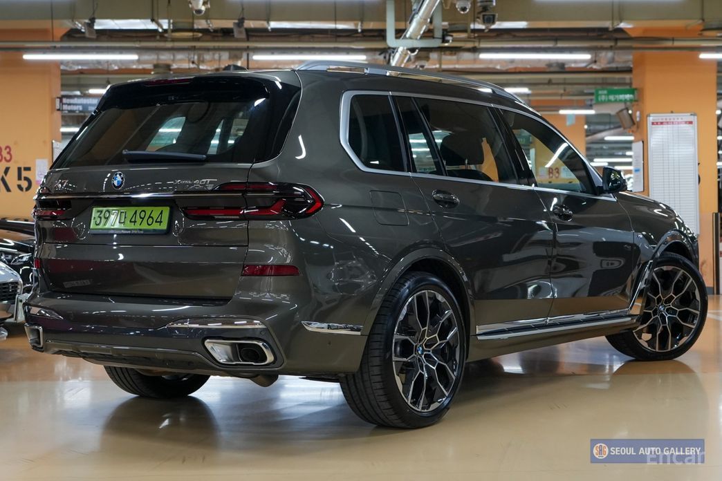  BMW X7
