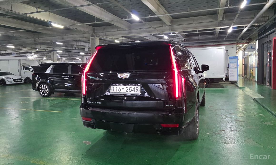 Cadillac Escalade