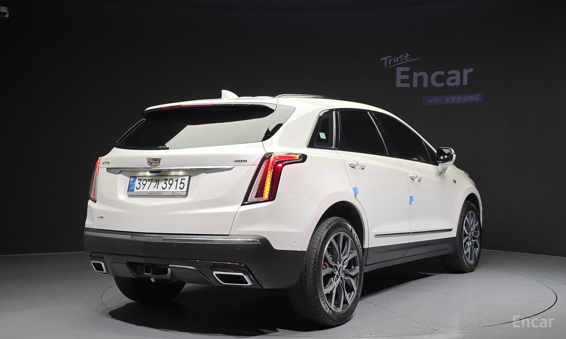  Cadillac XT5