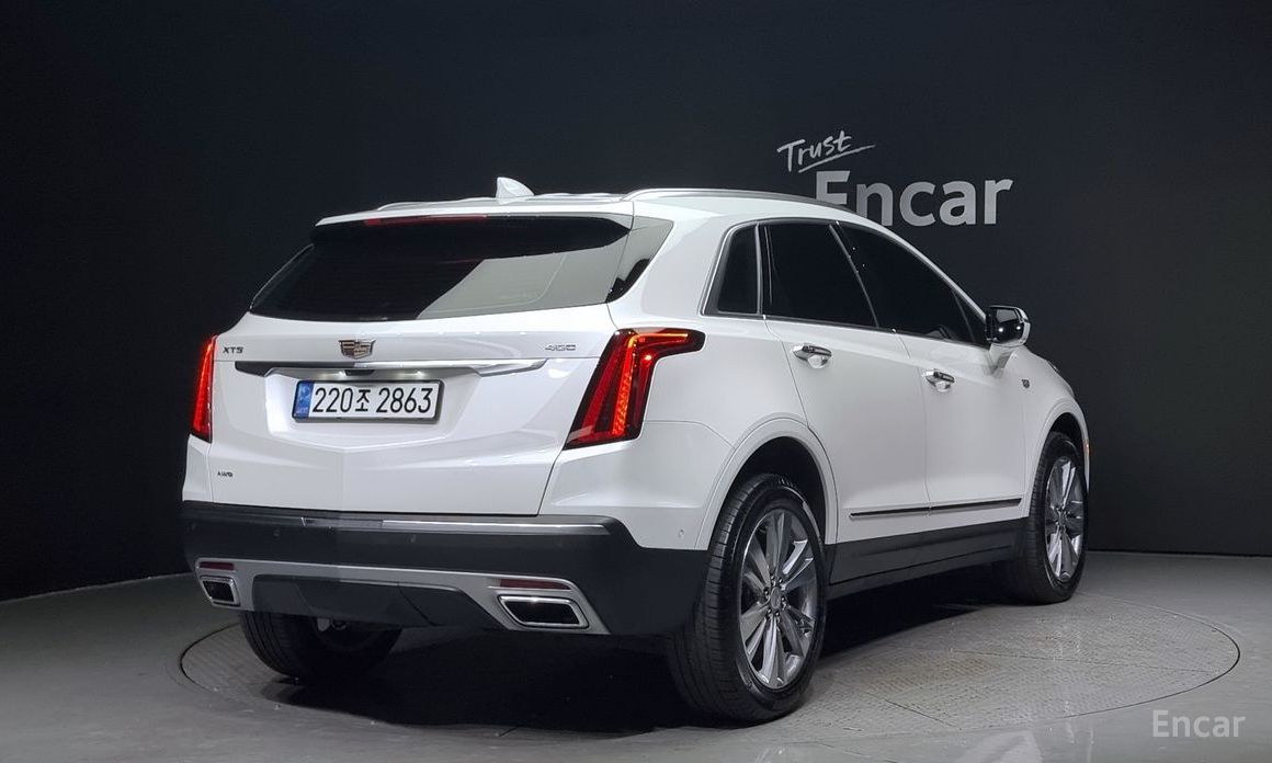  Cadillac XT5
