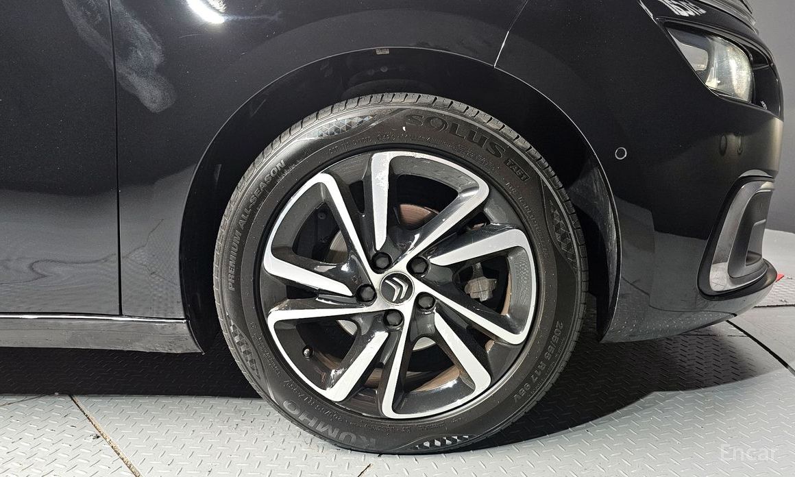  Citroen-DS C4 SpaceTourer