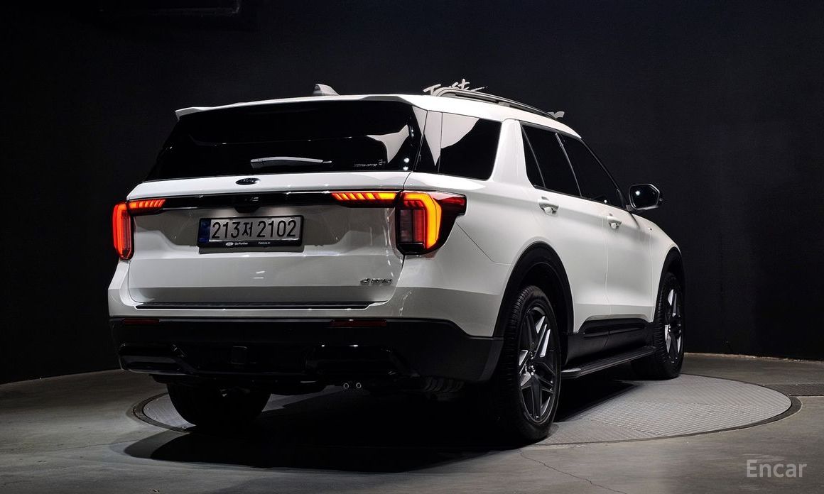  Ford Explorer