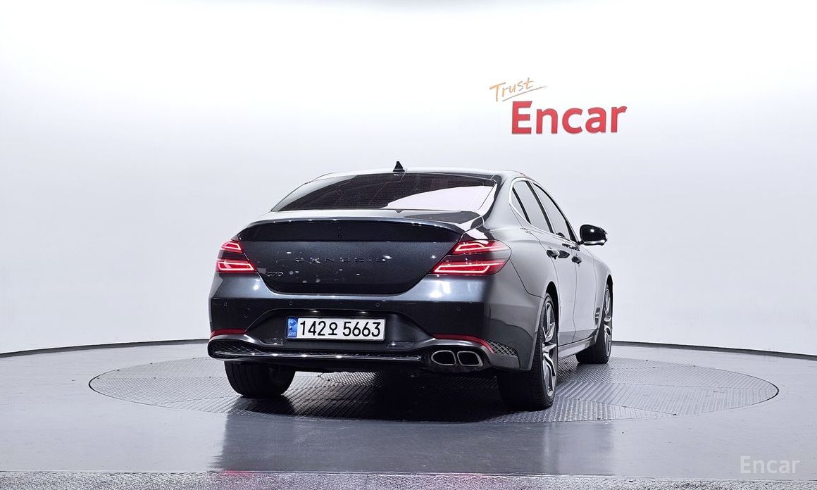  Genesis G70