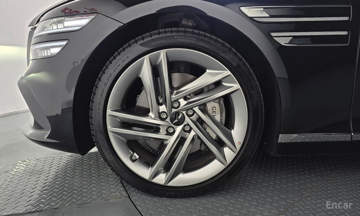  Genesis G80