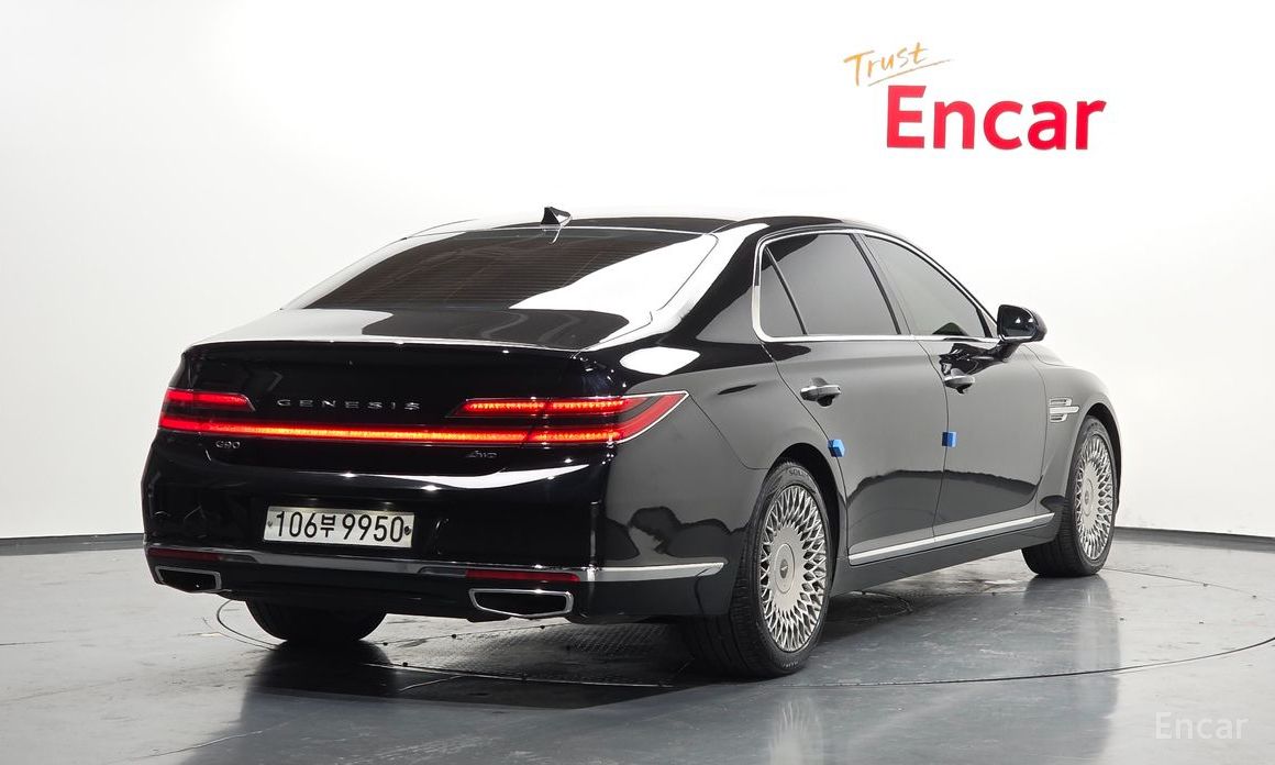  Genesis G90