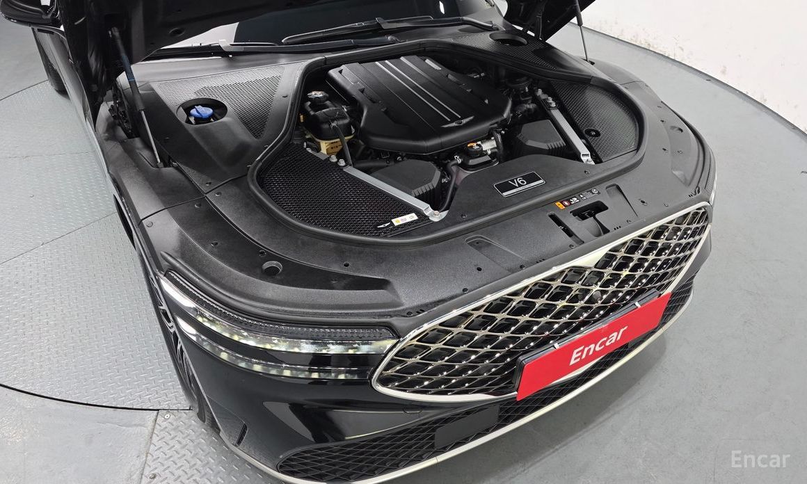  Genesis G90