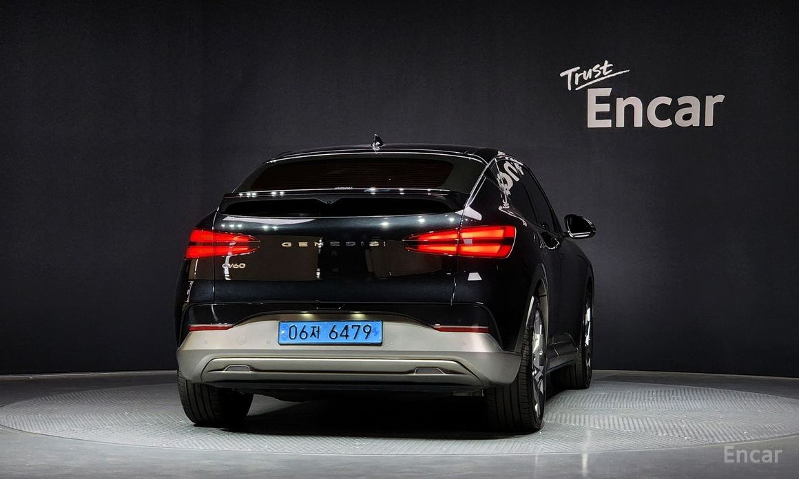  Genesis GV60