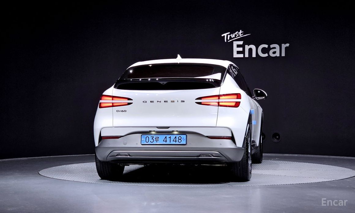  Genesis GV60