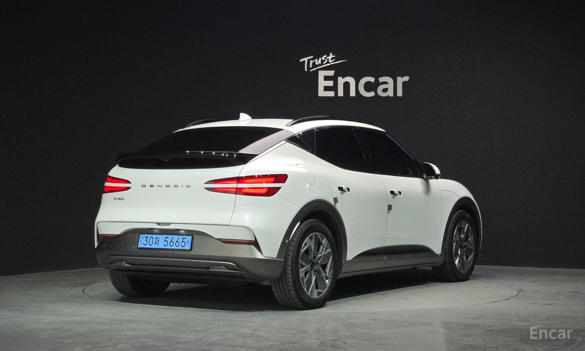  Genesis GV60